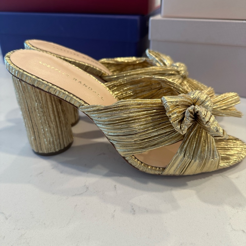 Loeffler Randall Penny 8.5 Gold, Excellent Condition
